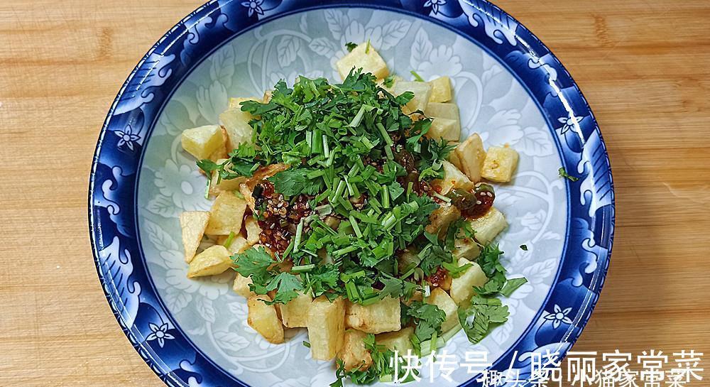 小猫|教你制作酸辣土豆,成菜酸辣入味,外酥里软,开胃下饭超好吃