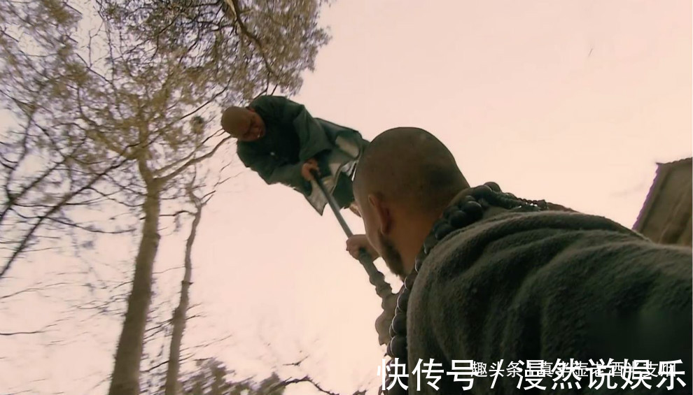 古本水浒传@把晁盖引入埋伏圈的两个僧人,一个叫做鲁智深,一个名唤行者武松