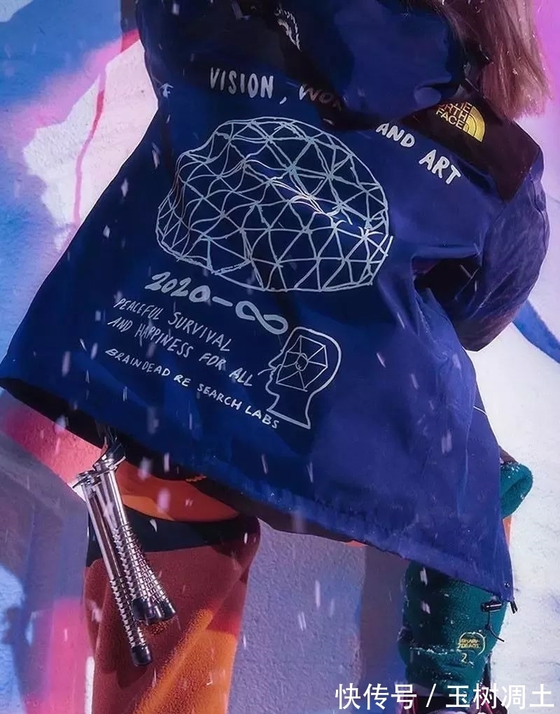 卫衣 资讯丨这个品牌与TNF的这次联名,比Supreme的联名“香多了”?