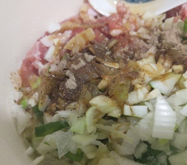 韭菜猪肉馅水饺,好吃不过饺子