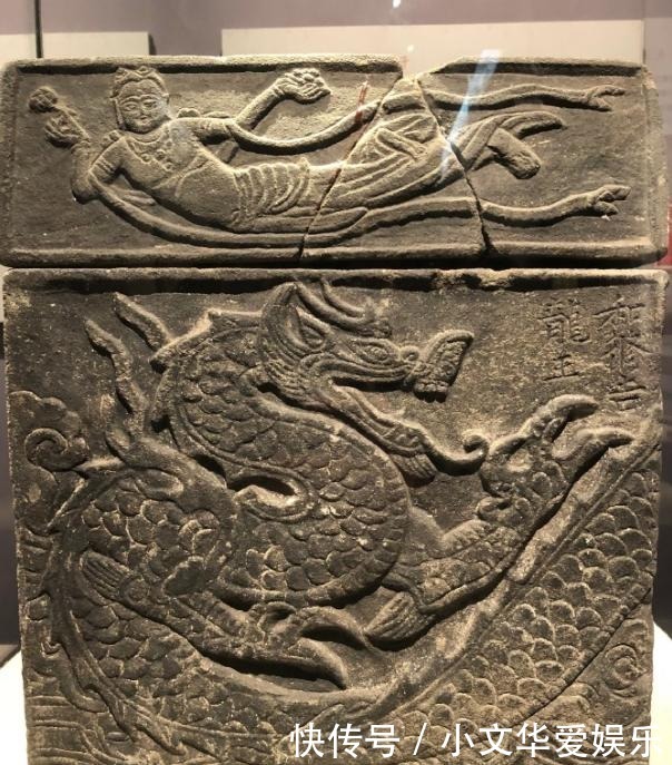  壁上|朝阳地宫出土石函，函壁上刻有哪吒，在古人心中三太子竟是这形象