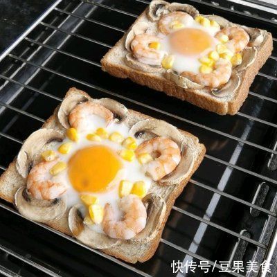 虾仁|史上最好吃的香煎口蘑虾仁三明治做法