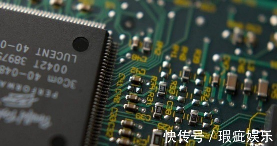 东芝|荷兰人疑惑:中国光刻机技术还很稚嫩,为啥华为能这么坚强?