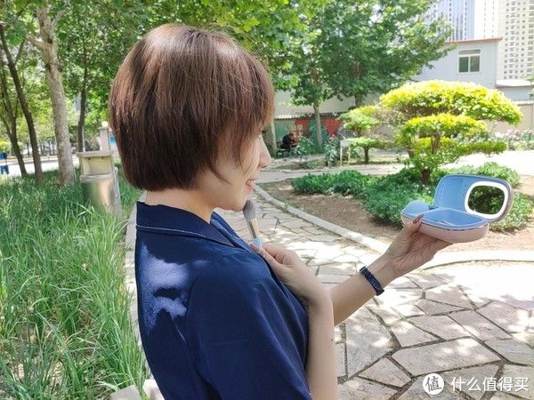 美妆蛋|巧本多功能美妆盒，让你彻底摆脱卡粉不服帖