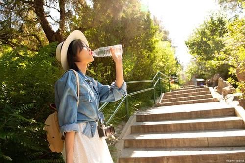 稳定血糖|二甲双胍该“晚上吃”还是“早上吃”?想稳定血糖,3件事要做好