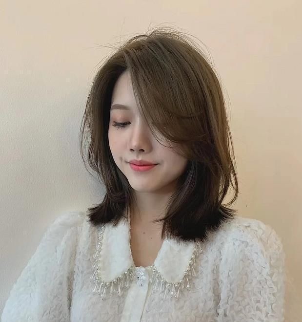 蛋卷头 谁剪谁好看的5款发型,水波纹不挑人,人鱼卷减龄又显脸小~