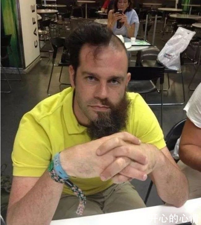 发型|从理发店出来那一刻,我仿佛找到了人生的第二“春”