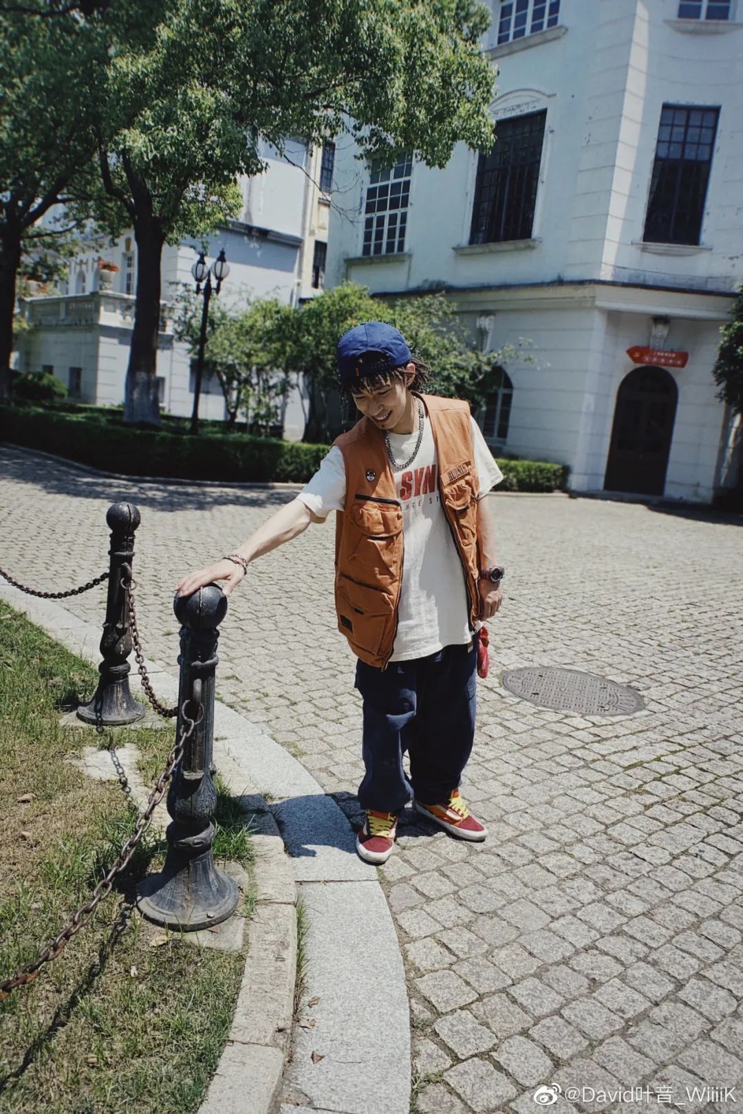 张艺兴|独家！全网都在问，王一博《这街4》的报童帽原来是这顶？