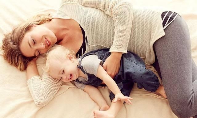 人际交往|孩子从小跟老人睡,三岁后三个地方差别很明显,很多宝妈看完后悔