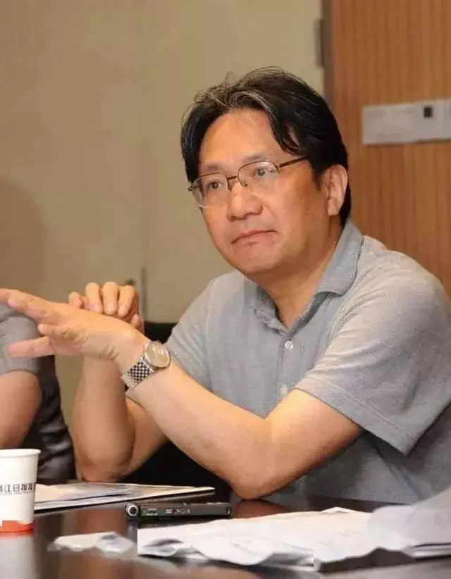 时贤|陈振濂书法挥洒自如,隽秀飘逸,专家:不愧是挑战古贤之大作!