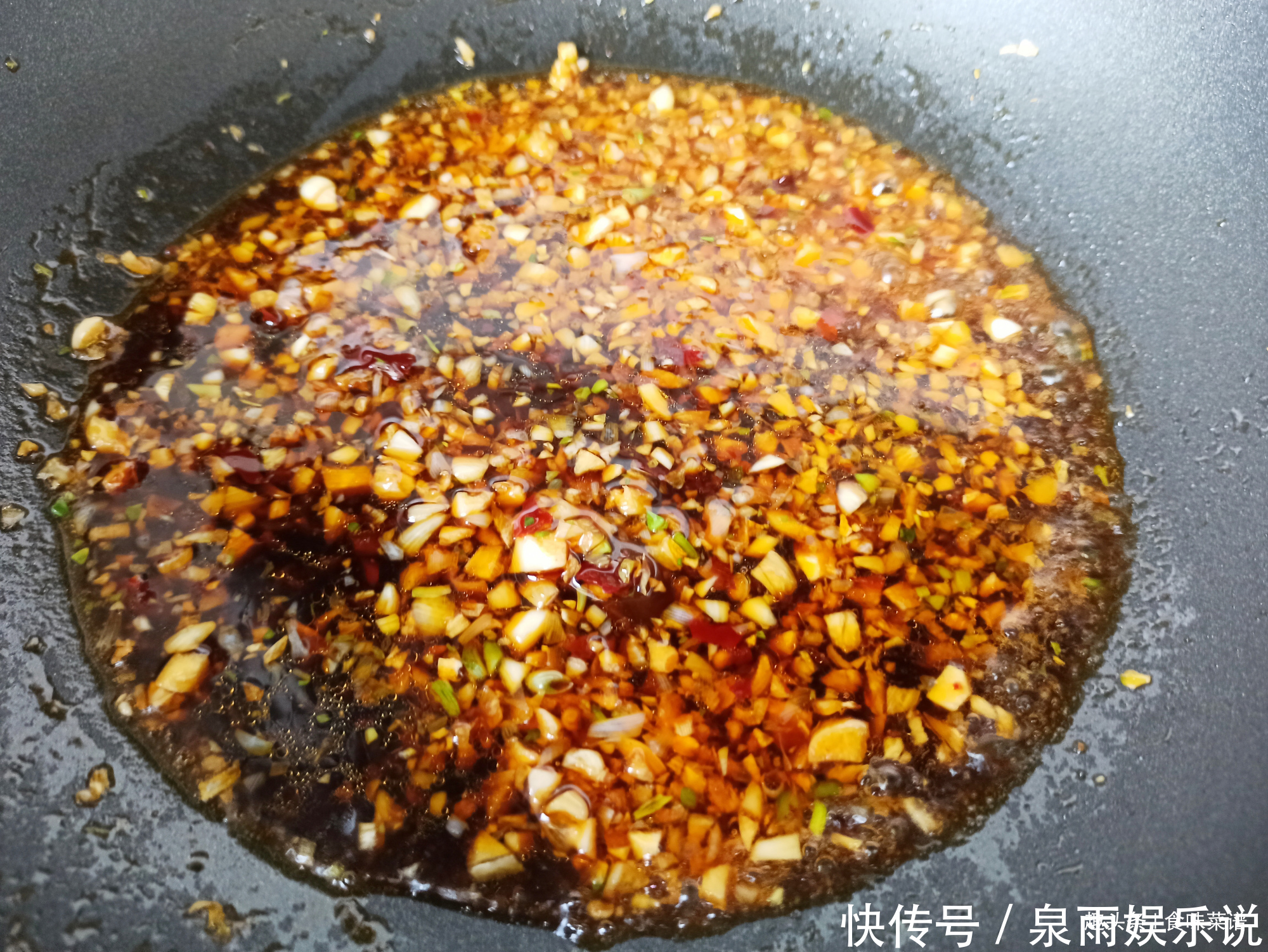 分钟|常给孩子吃西葫芦,增强免疫力少生病,10分钟搞定,色香味俱全