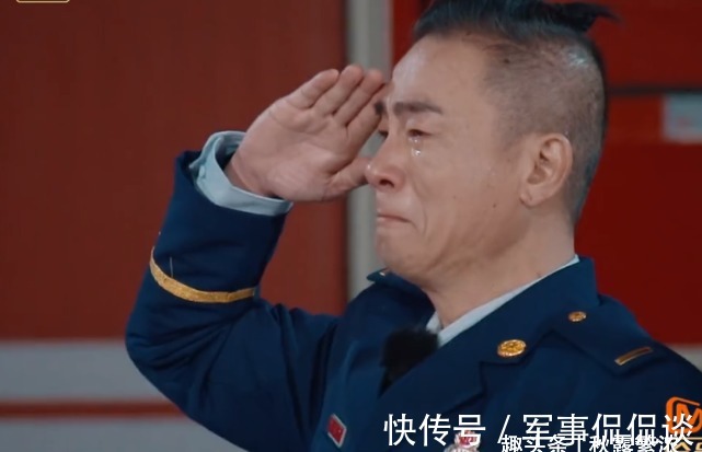 帮陈小春做引体向上,写信给jasper,艾站长:应采儿带孩子过来玩