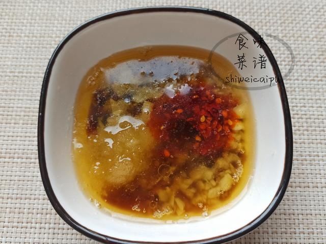 年夜饭必备的6道凉拌菜，清爽解腻，营养又美味，看着就很有食欲