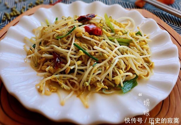 女性要多食“此菜”，2块钱一大盘，肠道通畅了