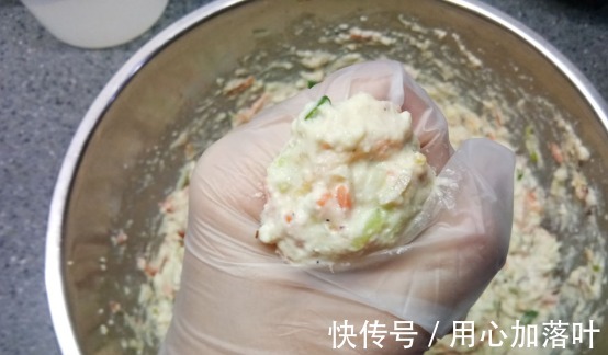 荤菜吃了会长肉,自制素丸子,依旧很美味!