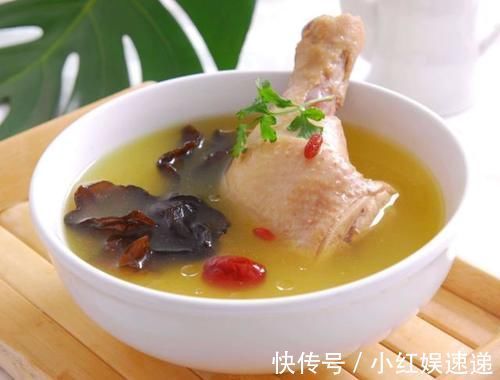 表姐|孕妈坐月子是大事,饮食方面可马虎不得,按照这个顺序来吃准没错