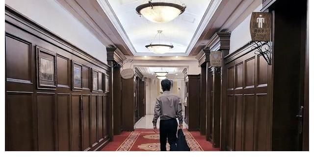 龙门饭店|德云斗笑社 第三期 龙门饭店 yyds