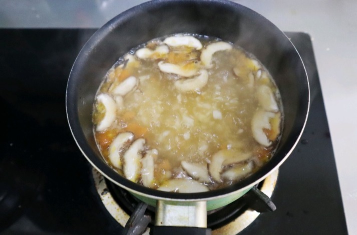 鸡蛋汤|秋天多给家人喝山药鸡蛋汤,健脾养胃,尤其孩子要多喝