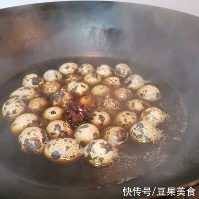 教你一招，做出的卤味鹌鹑蛋越吃越香