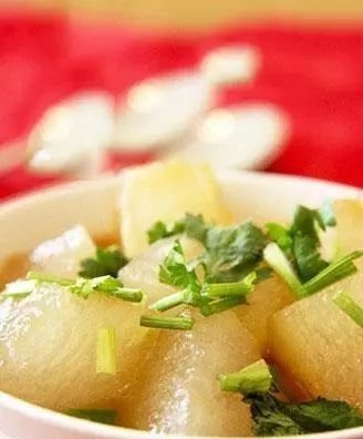 每次家里来客人，我就做这10道菜，有荤又有素，一上桌就被抢光！