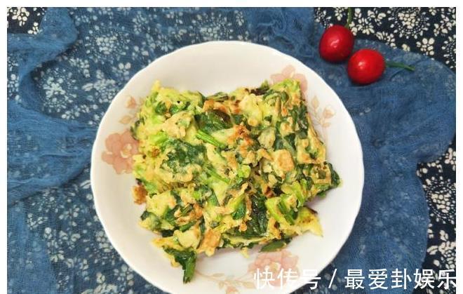 菠菜|1把菠菜,2个鸡蛋,简单烹饪,上桌口感香浓,太好吃了