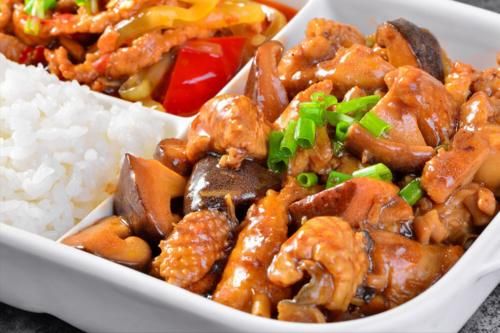 焯水|炖鸡肉，万不可直接焯水，还需多做1步，鸡肉鲜香嫩滑，没腥味