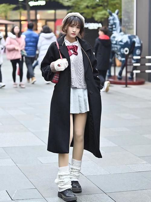 走少女风被说“装嫩”，这些男生喜欢的造型，女生穿上时髦又减龄