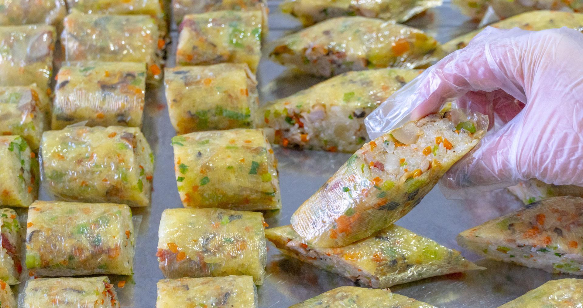 冬天早餐如此做，蒸一蒸卷一卷，软糯又咸香，大雪过后孩子抢着吃