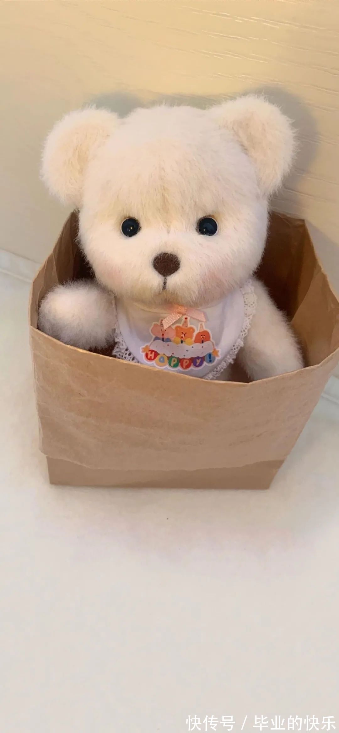 宝藏壁纸已送达请签收|就算星星碎掉了溢出来的光也很好看