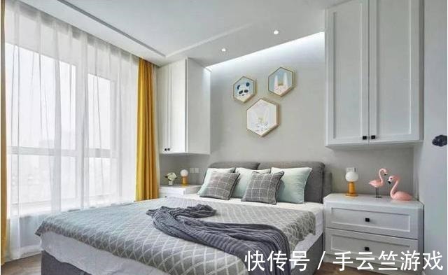 北欧风|他家客厅设计真奇特,一排卡座客餐厅共用,沙发全省了,头次见过!