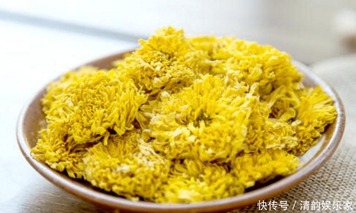 菊花|菊花加此物,每天泡一杯,排毒又健身,视力好,肝越来越健康