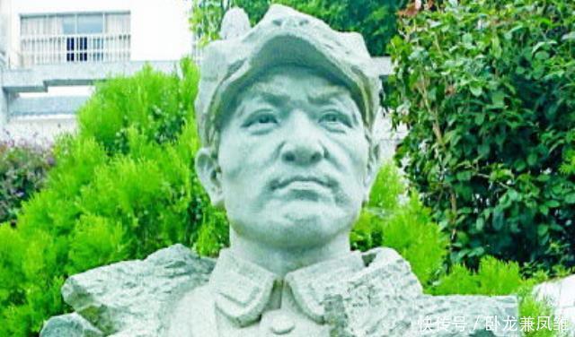 包围|29岁的红军师长,面对敌军包围宁死不屈,一张照片没留下!