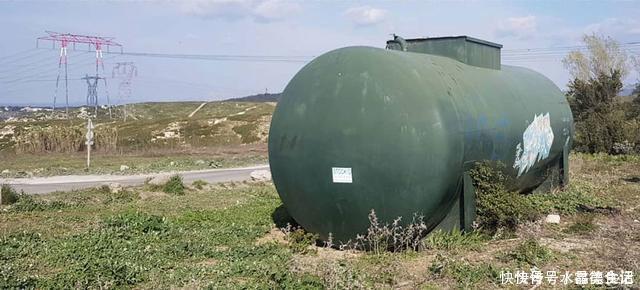 油罐@令人惊叹的3D绘画,一个油罐凭空消失了,路过的动物还以为是真的