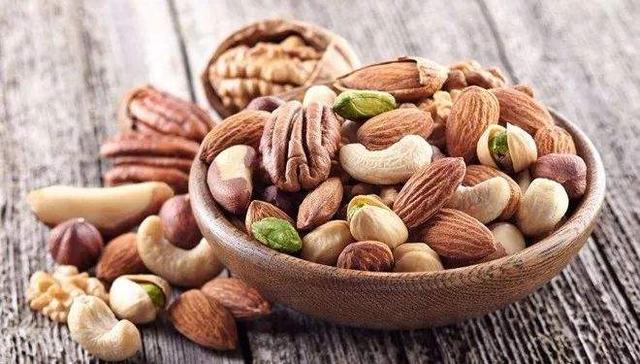 糖尿病|糖尿病多吃1种食物,帮你降血糖远离并发症,很多人却错过了