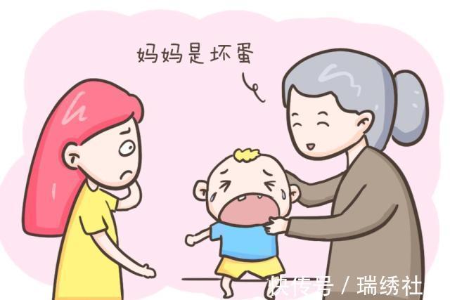 年龄段|孩子到了这个年龄,就不要再让老人帮忙带娃了,父母亲自带会更好