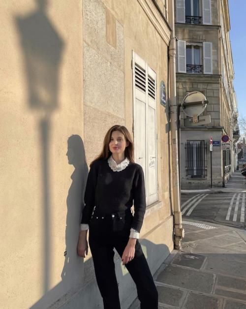 毛衣与春天是美好的相遇，5款毛衫搭配法，穿出轻快也时髦的通勤风