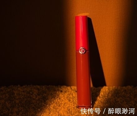 秋冬 分享5支秋冬我最爱的红棕色口红试色,全都超级显白,显高级!