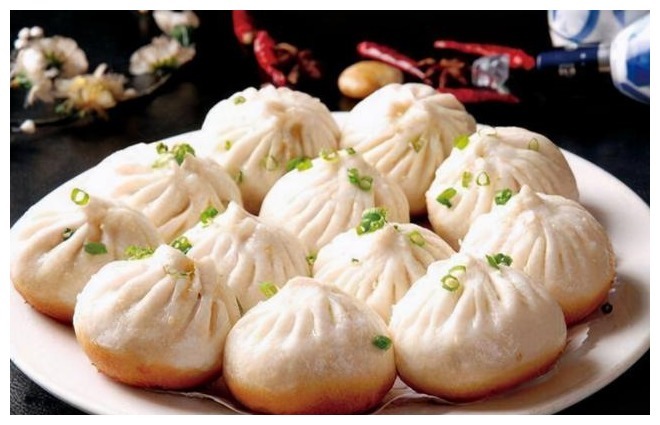 做包子时,切记不要只加酵母!多加“2白”,包子又白又香又筋道