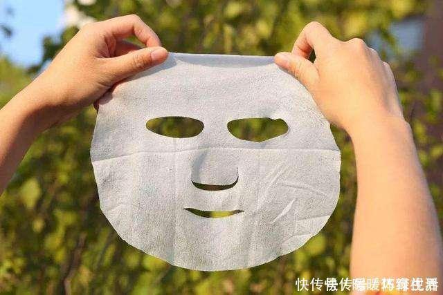 痘印|女人尽量不要在这3个时间段敷面膜,比熬夜还伤皮肤!