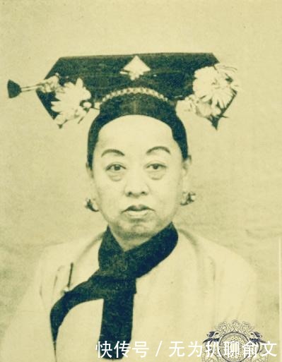 老照片|清末福晋老照片：图五是末代皇帝溥仪的亲生母亲，图八三位最漂亮