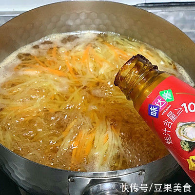 美食|在家复刻被全世界夸赞的冬奥美食～土豆汤