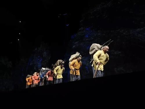  遇见|冬来峨眉不觉冷 在《只有峨眉山》遇见温暖的自己