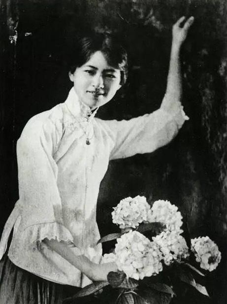 忠烈|林徽因凭啥值得喜欢?林家忠烈,三弟为国捐躯,她的悼亡诗满是泪