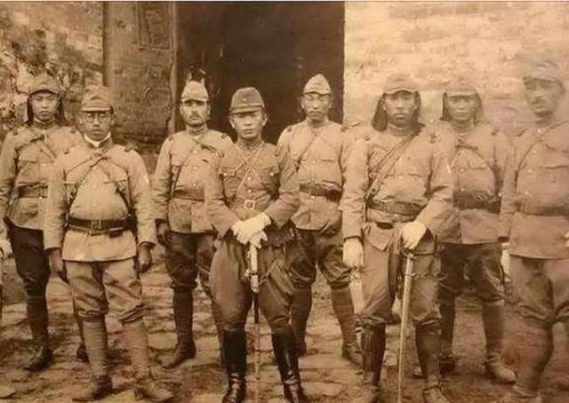 留华|日本投降后,几十万侨民滞留中国东北,大量日本女人留华生子