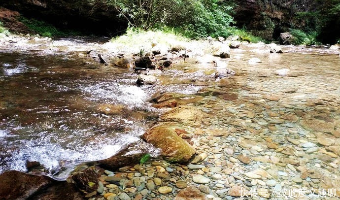 云贵小九寨，飞泉伏流景——铁溪风景区