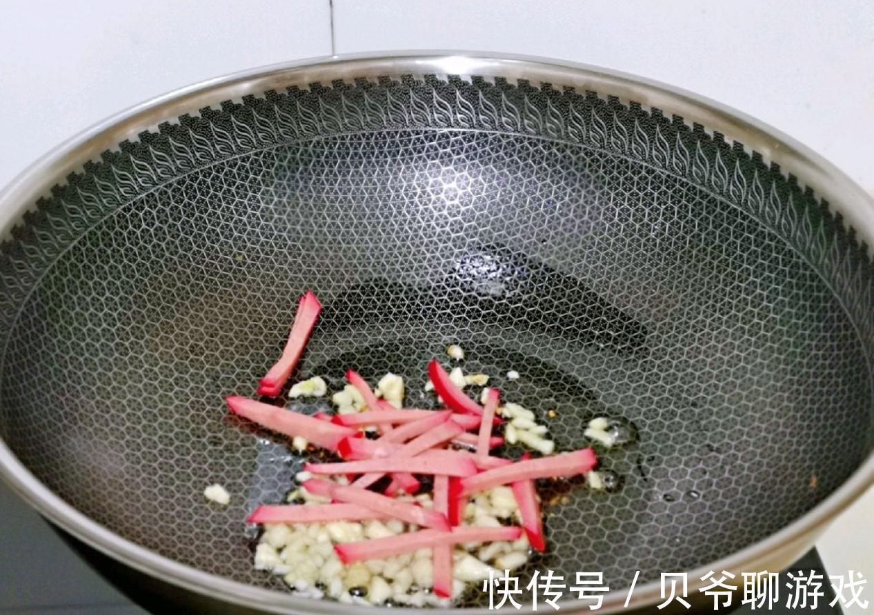 腐竹的家常做法，青椒炒腐竹，5分钟做好一道菜