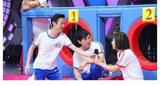 吴昕算不算无病呻吟？生活富足主持最出名的综艺，却活得很丧