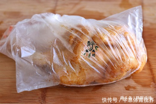 停不下来|懒人版电饭煲焗鸡,香嫩多汁,做法简单,好吃到停不下来!