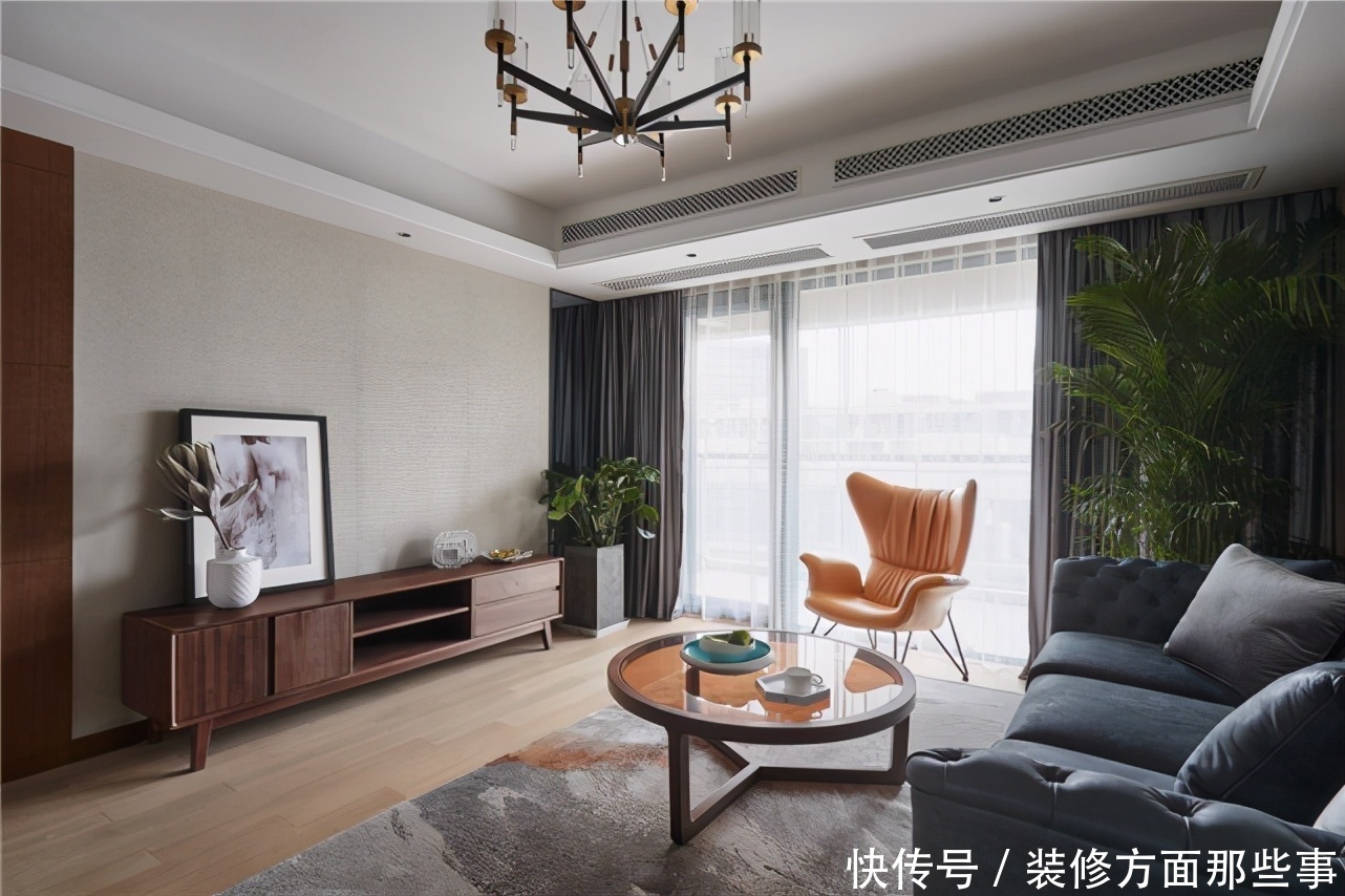 卧室|100平混搭风三居室，经典蓝优雅兼具着时尚