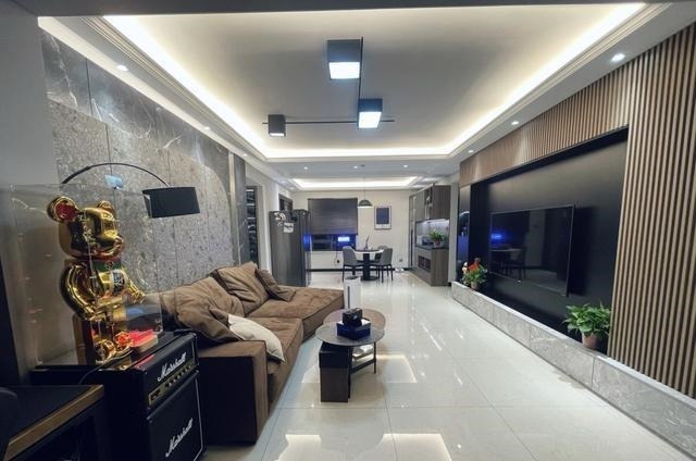 鞋柜|这是我见过改造最个性,最有档次的精装房,入户鞋柜实用又抢眼